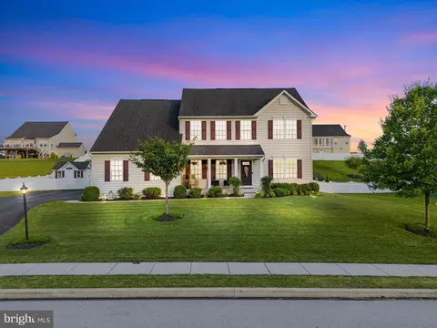46 Kaitlyn Dr, Hanover, PA 17331