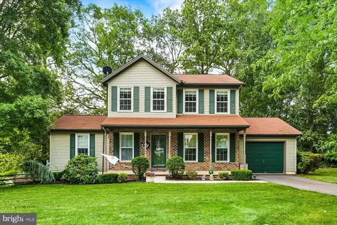 22 Piston Ct, Stewartstown, PA 17363