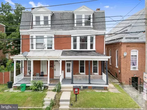 709 W King St, York, PA 17401