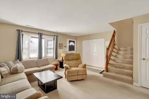 58 Kings Way, Stewartstown, PA 17363