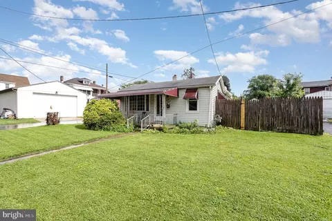 1212 E Jackson St, York, PA 17403