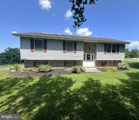 4829 Lehman Rd, Spring Grove, PA 17362
