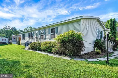800 York Rd #253, Dover, PA 17315