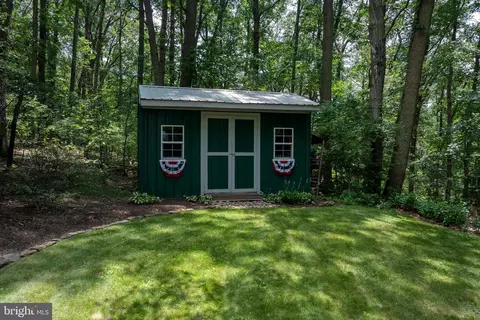 465 S Blacksmith Ave, Windsor, PA 17366 photo 10