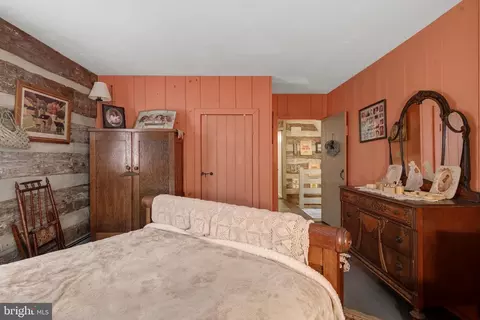 465 S Blacksmith Ave, Windsor, PA 17366 photo 45