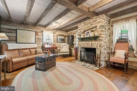 465 S Blacksmith Ave, Windsor, PA 17366 photo 24