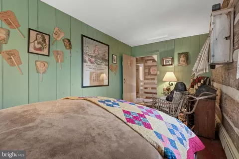 465 S Blacksmith Ave, Windsor, PA 17366 photo 47