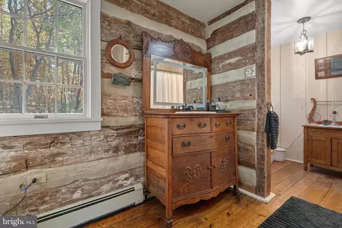 465 S Blacksmith Ave, Windsor, PA 17366 photo 48