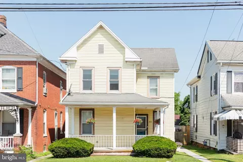 503 Frederick St, Hanover, PA 17331