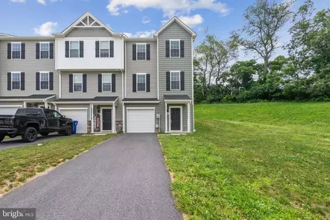 261 Holstein Dr #LOT 103, Hanover, PA 17331