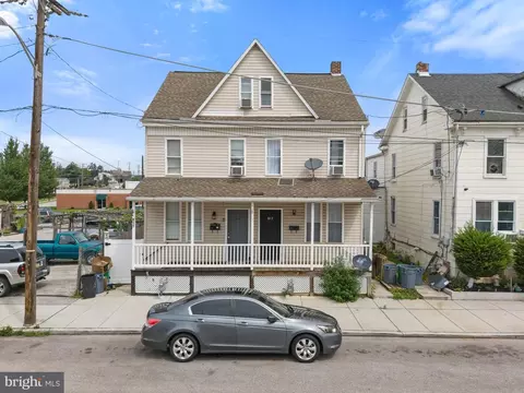 817 E Poplar St, York, PA 17403