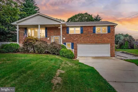 2540 Audlyn Dr, York, PA 17408