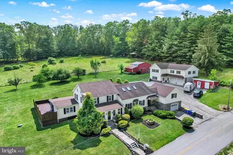7877 Gnatstown Rd, Hanover, PA 17331