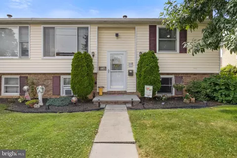 506 Penn St, Hanover, PA 17331