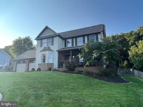 345 Jasmine Dr, Hanover, PA 17331