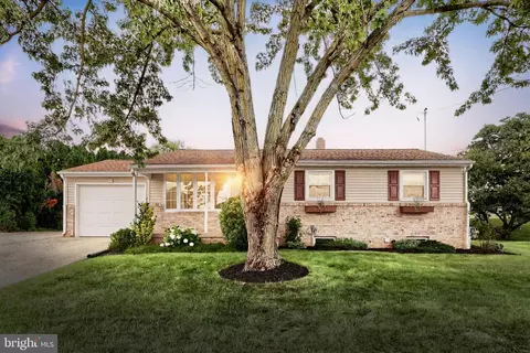 2569 Emig Mill Rd, Dover, PA 17315