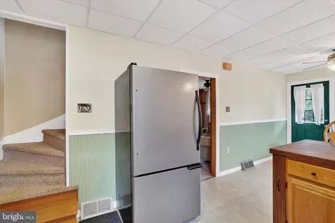 67 E Main St, Windsor, PA 17366 photo 7