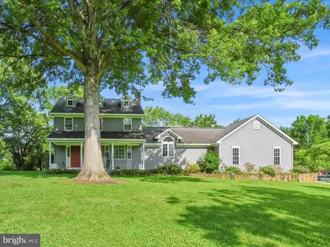 3400 Fox Run Rd, Dover, PA 17315