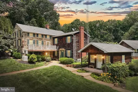 7734 Blue Hill Rd, Glenville, PA 17329