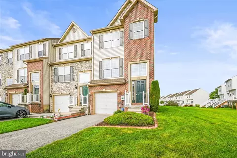 376 Mesa Ln, York, PA 17408