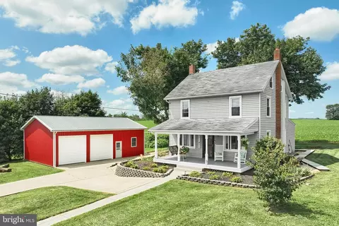 13364 Trout School Rd, Felton, PA 17322