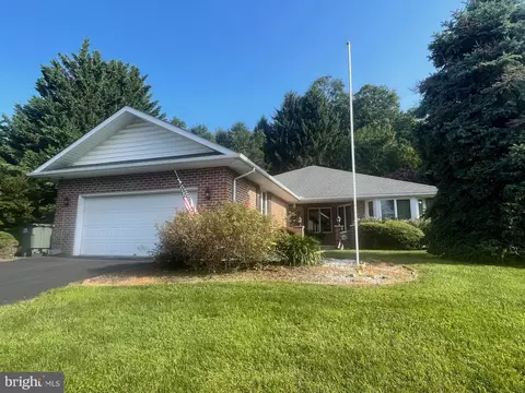 3631 Coventry Ct, York, PA 17406