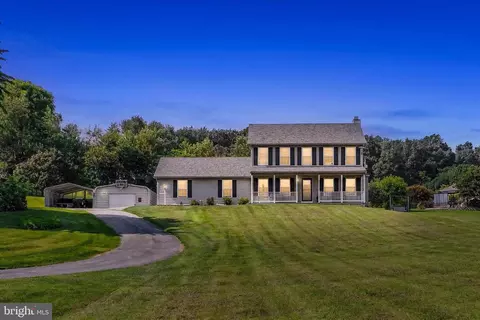 16492 Dolf Rd, Stewartstown, PA 17363