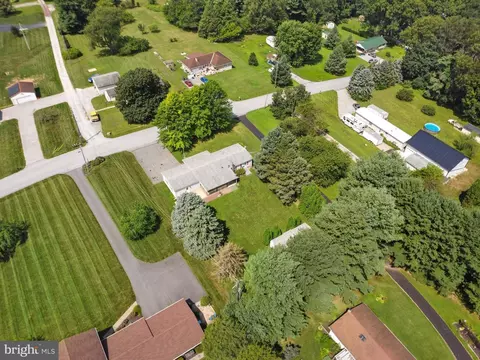 985 Valley View Rd, Hellam, PA 17406 photo 46