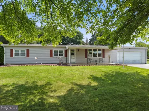 985 Valley View Rd, Hellam, PA 17406 photo 41