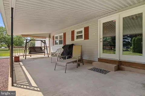 985 Valley View Rd, Hellam, PA 17406 photo 33