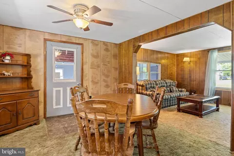 985 Valley View Rd, Hellam, PA 17406 photo 7