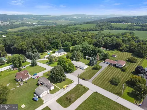 985 Valley View Rd, Hellam, PA 17406 photo 49