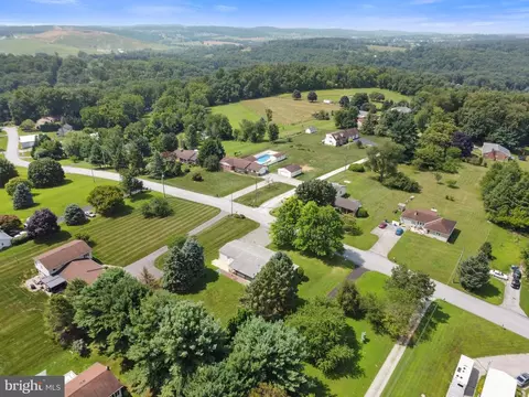 985 Valley View Rd, Hellam, PA 17406 photo 48