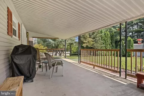 985 Valley View Rd, Hellam, PA 17406 photo 34