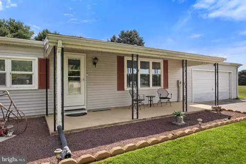985 Valley View Rd, Hellam, PA 17406 photo 31