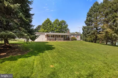985 Valley View Rd, Hellam, PA 17406 photo 38