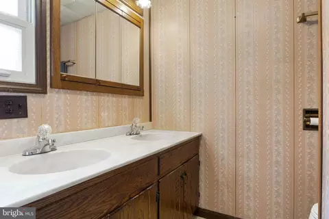 985 Valley View Rd, Hellam, PA 17406 photo 15