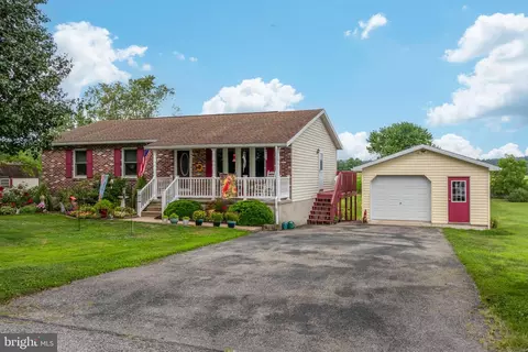 4451 Pine Hill Rd, Dover, PA 17315