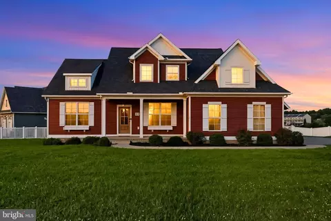 1870 Buck Hill Dr, York, PA 17408
