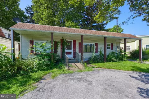 1910 S Queen St, York, PA 17403