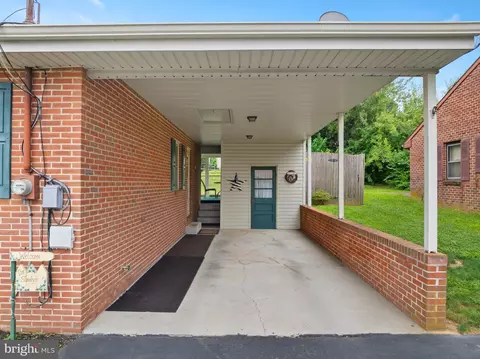 Exterior - 55 Carson Ave, Hanover, PA 17331 photo 5 of 9