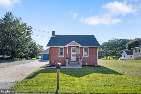 2187 Grandview Rd, Hanover, PA 17331
