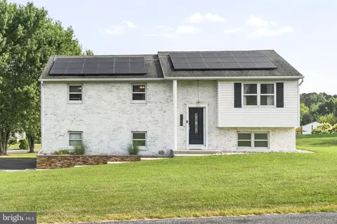 1080 Conewago Creek Rd, Manchester, PA 17345