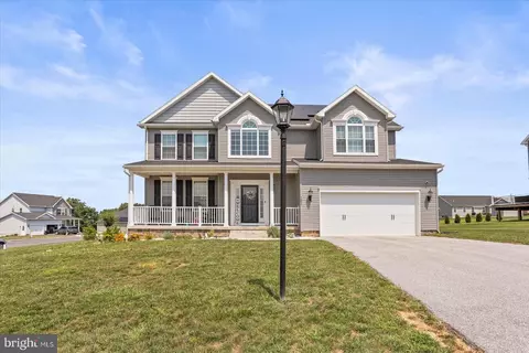 101 Granbury Xing Xing #129, Hanover, PA 17331