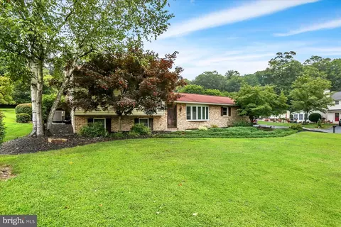 449 Elder Trl, New Cumberland, PA 17070