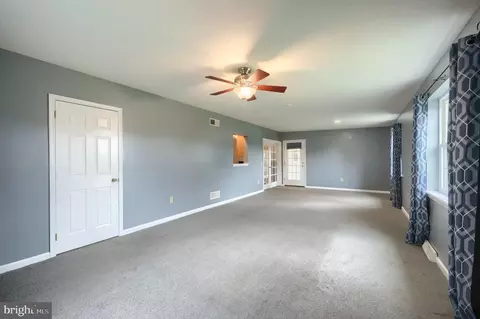 10 Edith Dr, Windsor, PA 17366 photo 26