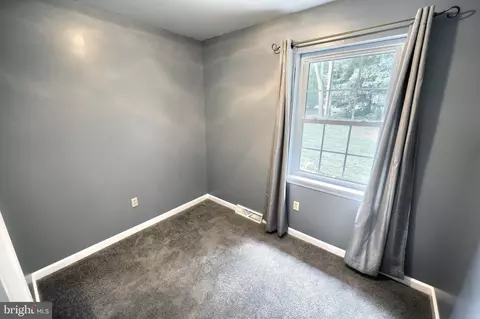 10 Edith Dr, Windsor, PA 17366 photo 29