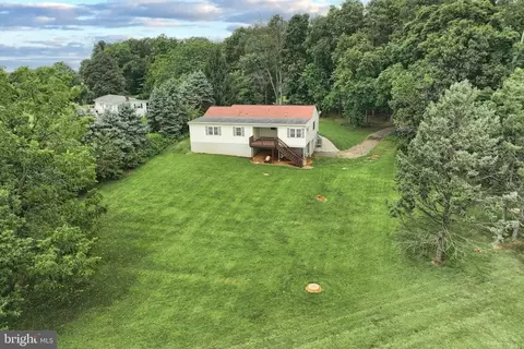 10 Edith Dr, Windsor, PA 17366 photo 47