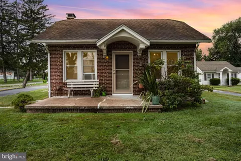 1854 Hilton Ave, Dover, PA 17315
