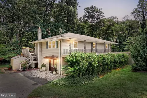 90 Mulligan Dr, Etters, PA 17319